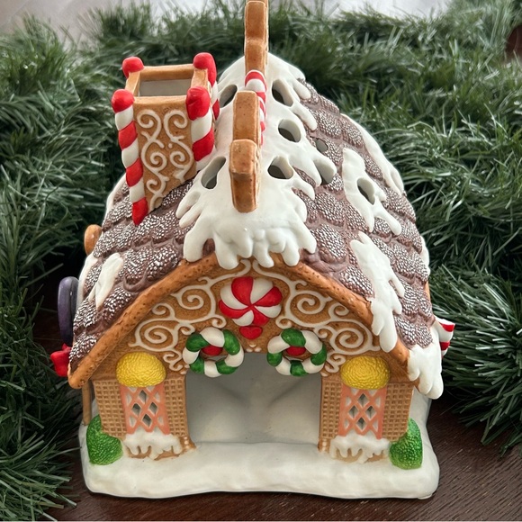 Vintage PartyLite Gingerbread Hand Painted Tealight House Village Retired - Picture 8 of 16